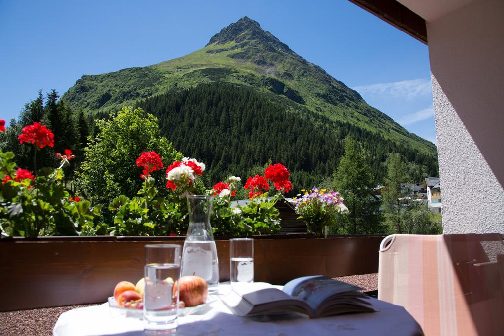 Hotel Büntali Galtür Buitenkant foto